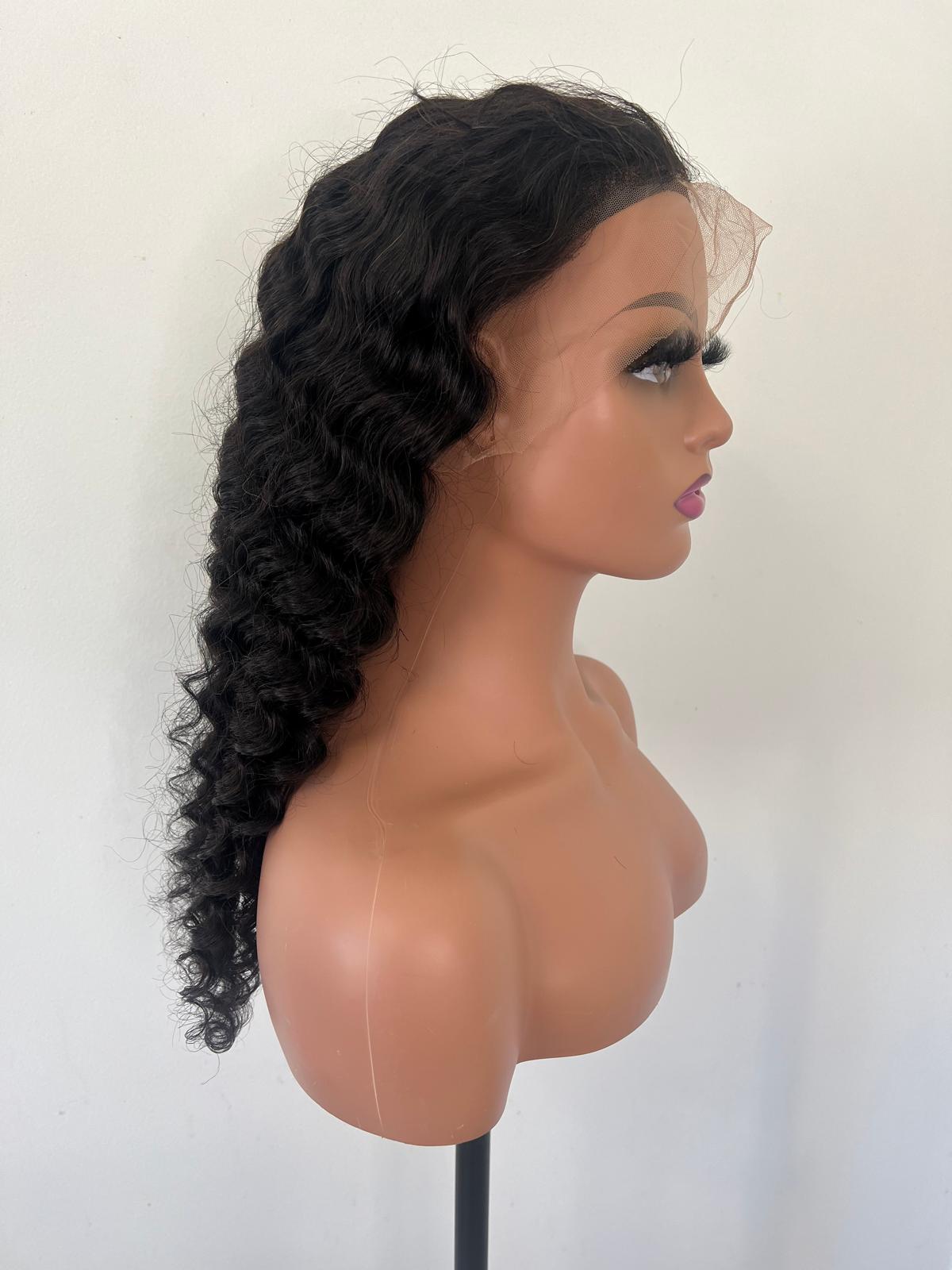 Perruque DEEP Wave. Lace 13x4. Noire