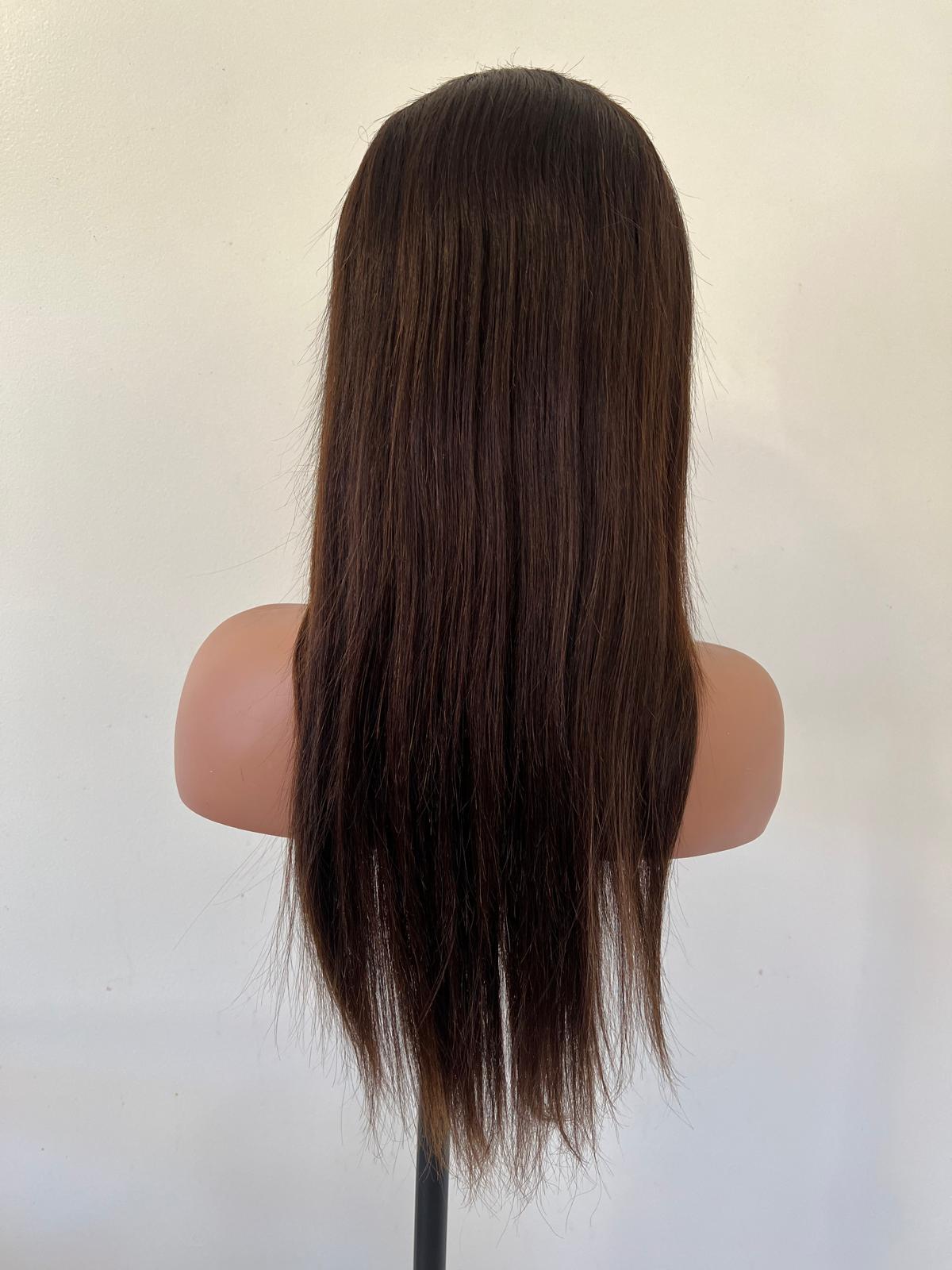 Perruque LISSE. Lace 13x4. Couleur 2.