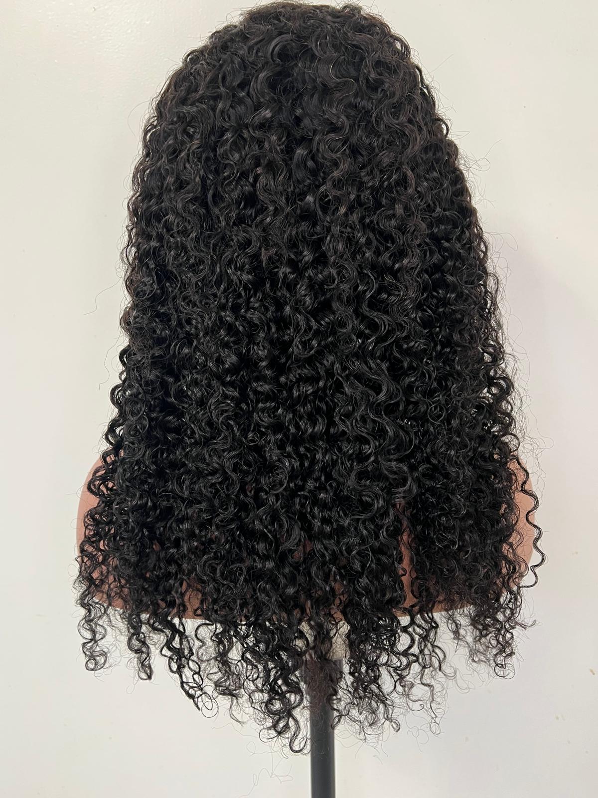 Perruque WATER Wave. Lace 13x4. Noire