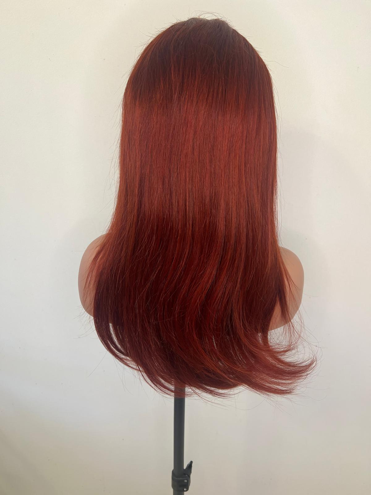 Perruque LISSE. Lace 13x4 Couleur : 33