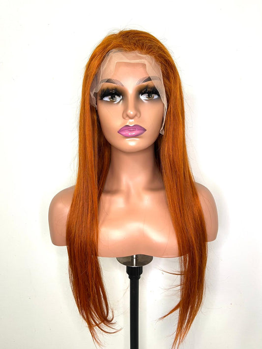 Perruque LISSE.  Lace 13x4. Couleur : 350
