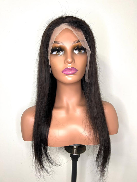 Perruque LISSE Lace 13x4 Couleur : Noire