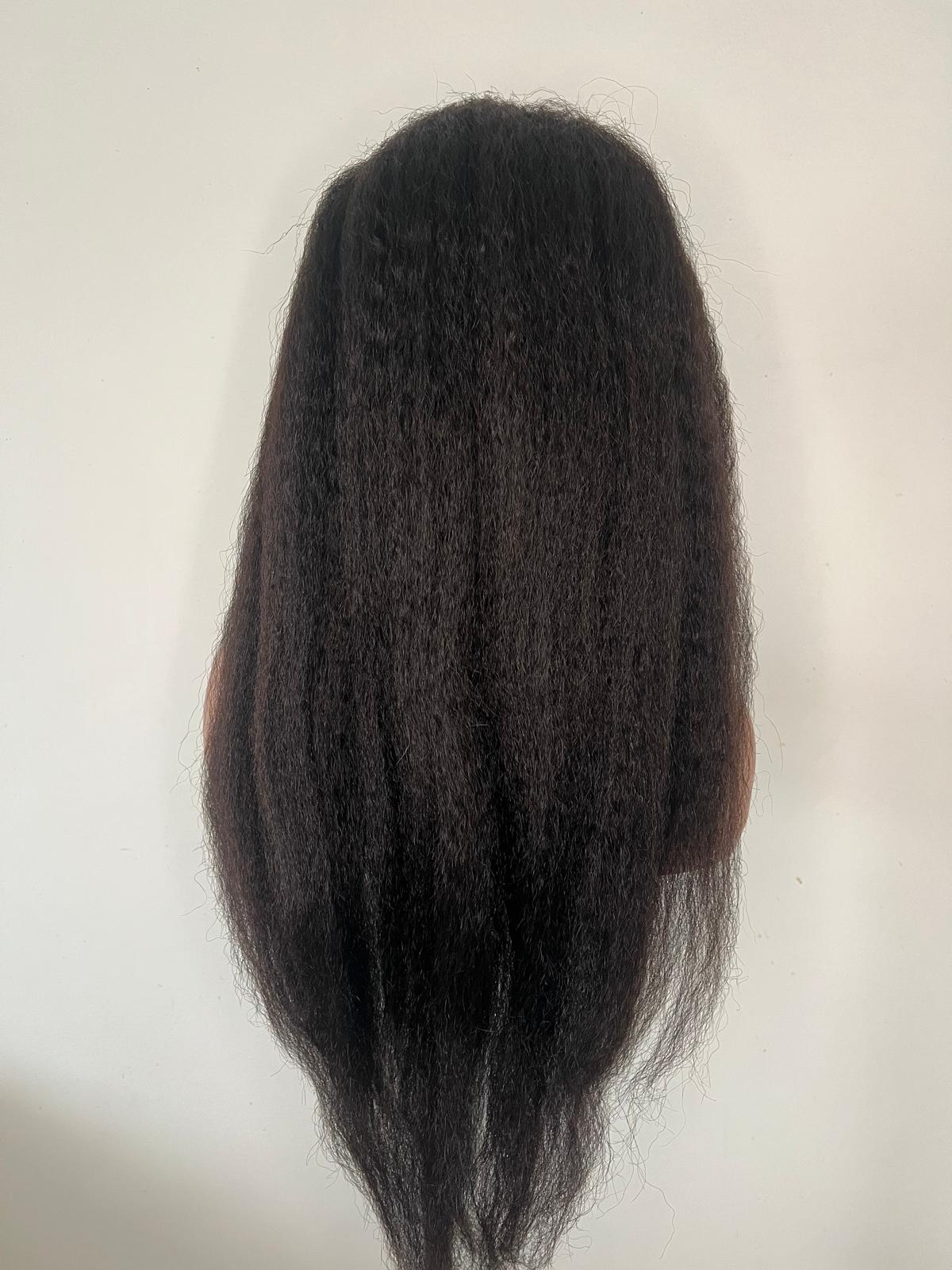 Perruque KINKY STRAIGHT.  Lace 13x4. Noire