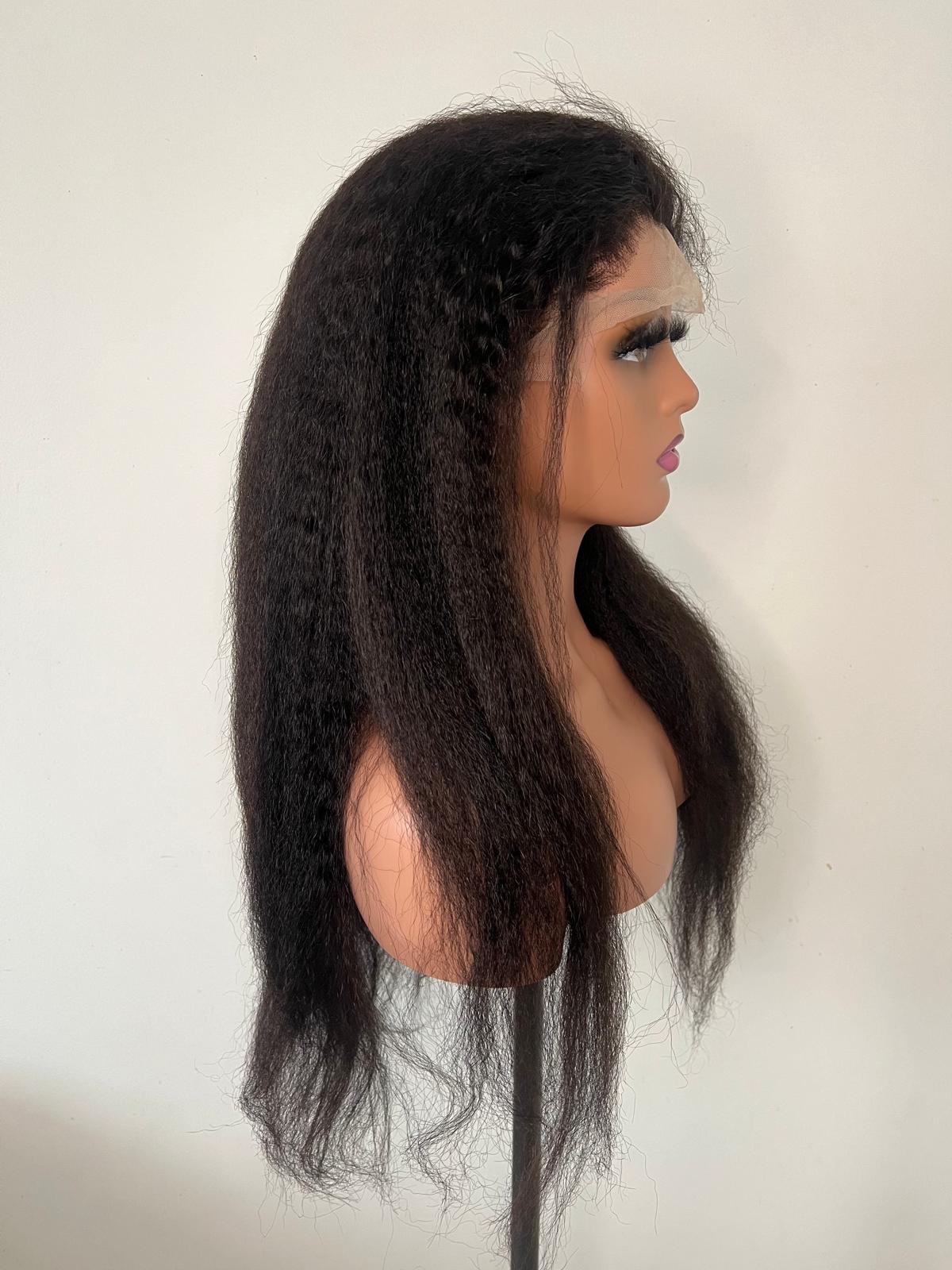 Perruque KINKY STRAIGHT.  Lace 13x4. Noire