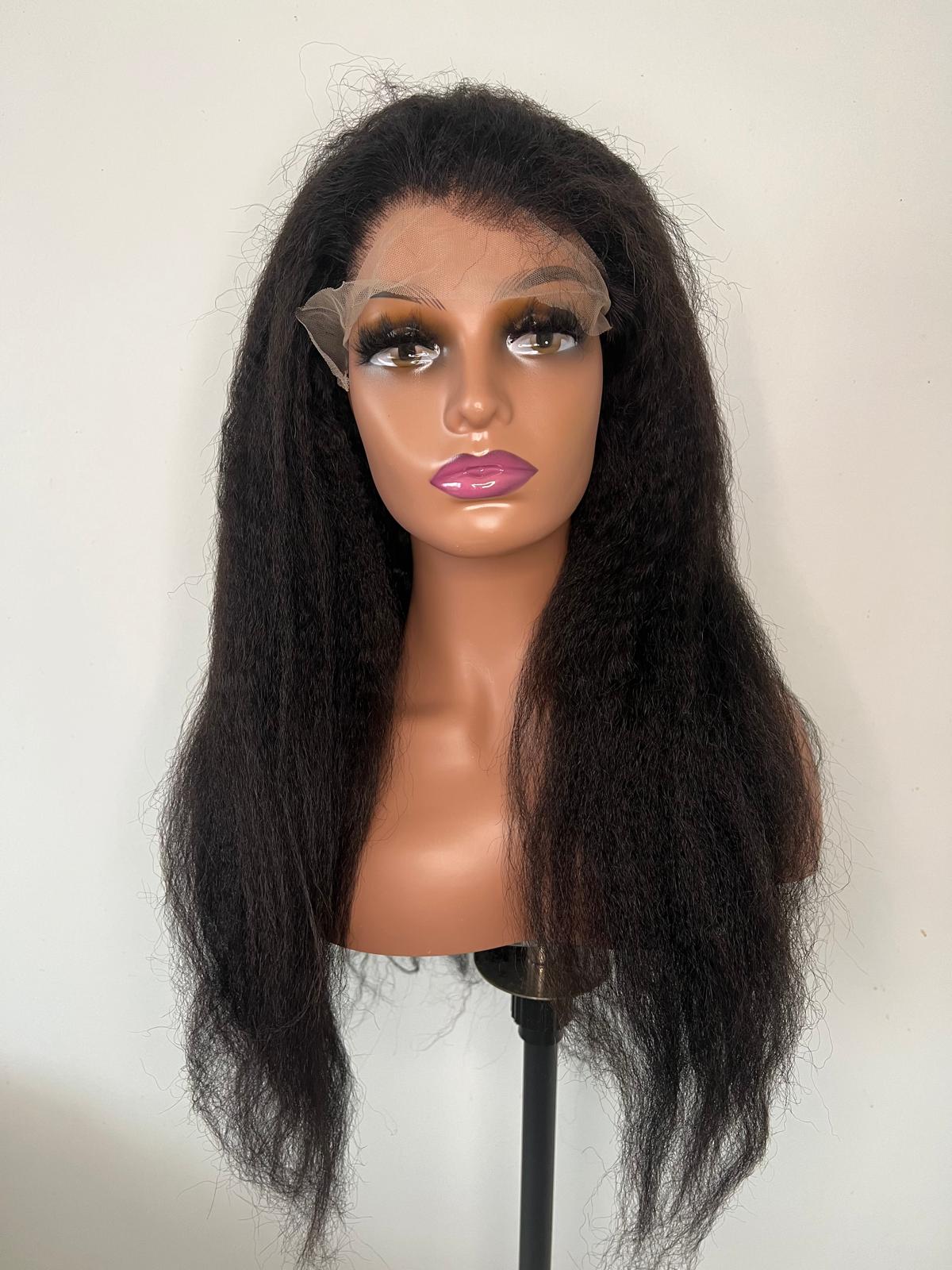 Perruque KINKY STRAIGHT.  Lace 13x4. Noire