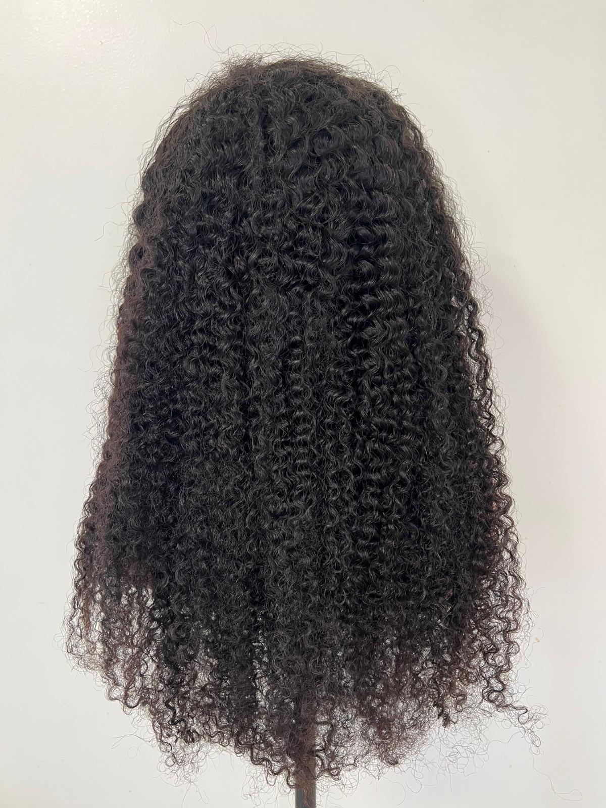 Perruque WATER Wave. Lace 13x4. Noire